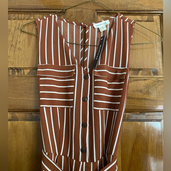 Pants - Brown flowy romper